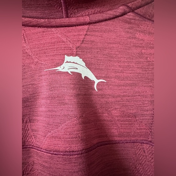 NWT Tommy Bahama Maroon IslandZone Pullover Sise Medium - Picture 4 of 5